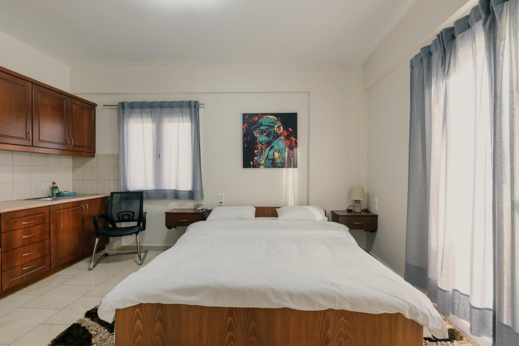 O Fotis Studios & Apartments Ioannina Exterior photo