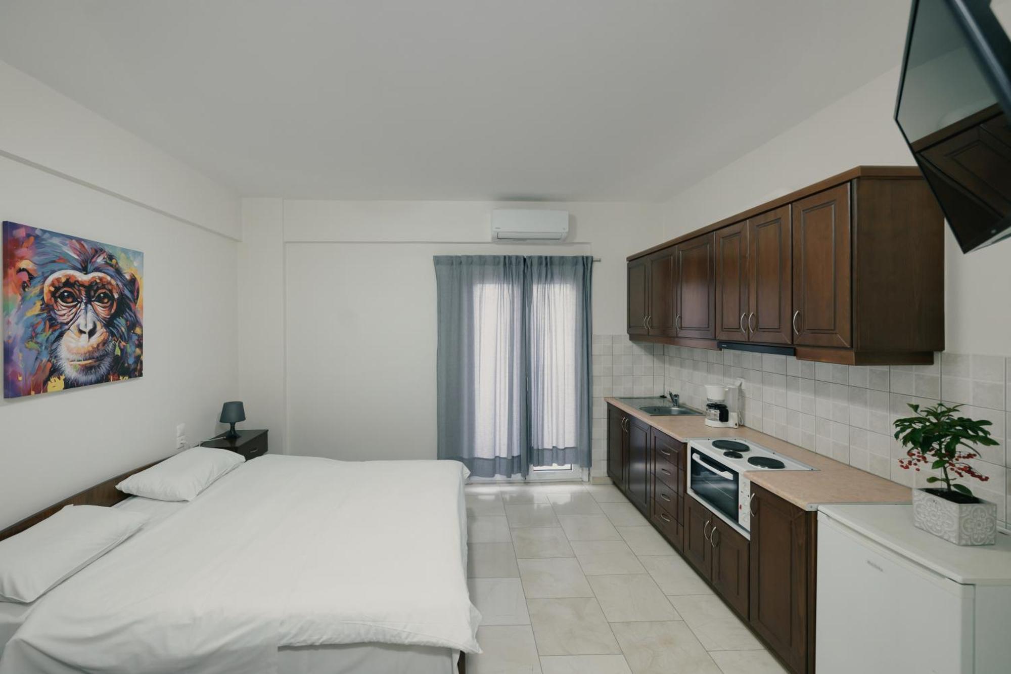 O Fotis Studios & Apartments Ioannina Exterior photo