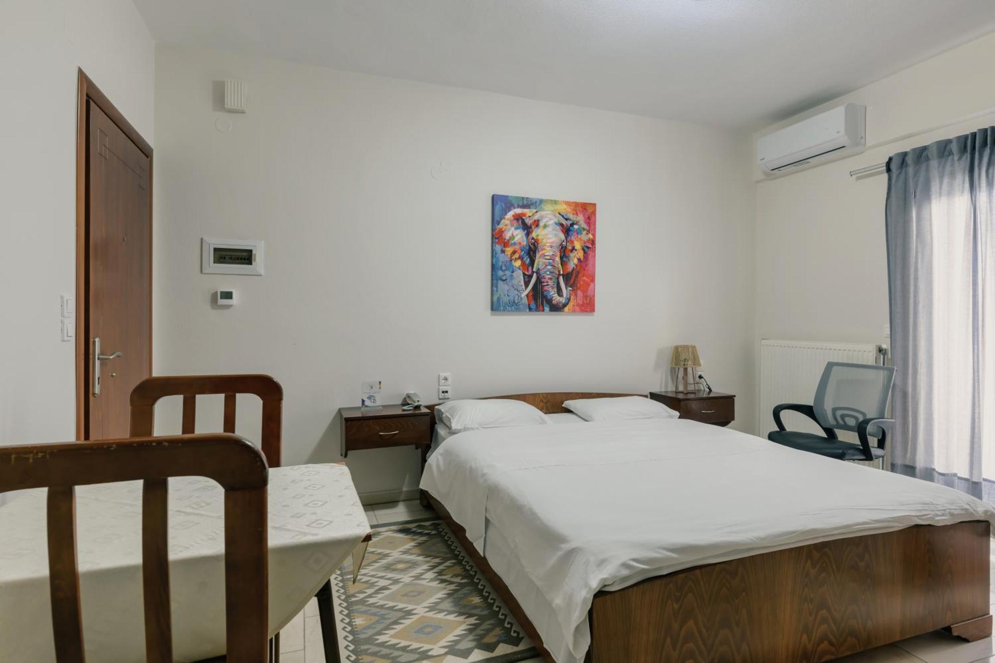 O Fotis Studios & Apartments Ioannina Exterior photo